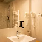 Hirscher Loft