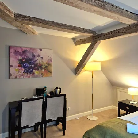 Hirscher Loft *
